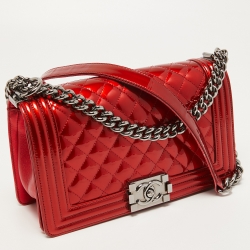 Pre Owned Chanel Red Quilted Patent Leather Medium Boy Bag
