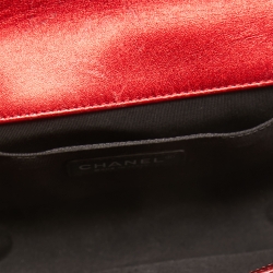 Pre Owned Chanel Red Quilted Patent Leather Medium Boy Bag
