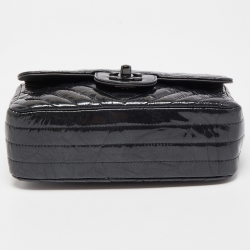 Pre Owned Chanel Dark Grey Patent Leather Single Flap Small Shoulder Bag