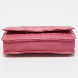 Pre Owned Chanel Pink Embossed Leather Camellia WOC Clutch
