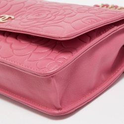 Pre Owned Chanel Pink Embossed Leather Camellia WOC Clutch