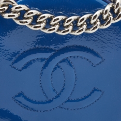 Pre Owned Chanel Blue Patent Leather Round as Earth Bag
