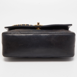 Pre Owned Chanel Black Quilted Leather Diana Flap Bag