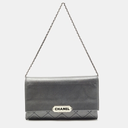 Pre Owned Chanel Metallic Grey Quilted Leather Retro Label Flap Bag