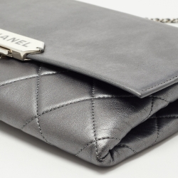 Pre Owned Chanel Metallic Grey Quilted Leather Retro Label Flap Bag