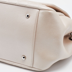 Pre Owned Chanel Pearl Beige Quilted Leather Boy Accordion Flap Bag