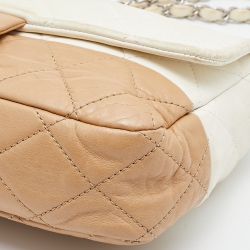 Pre Owned Chanel White/Beige Quilted Leather Medium Single Flap Bag