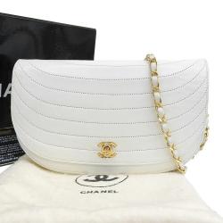 Pre Owned Chanel Vintage White Horizontal Quilted Leather Medium Crescent Flap Bag 