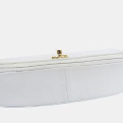 Pre Owned Chanel Vintage White Horizontal Quilted Leather Medium Crescent Flap Bag 