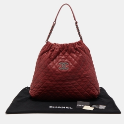 Pre Owned Chanel Red Quilted Caviar Leather CC Drawstring Hobo