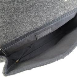 مملوكة مسبقًا Chanel Grey Wool Chocolate Bar Reissue 2.55 Shoulder Bag