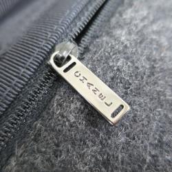 مملوكة مسبقًا Chanel Grey Wool Chocolate Bar Reissue 2.55 Shoulder Bag