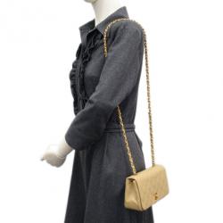 مملوكة مسبقًا Chanel Beige Lambskin Single Flap Shoulder Bag
