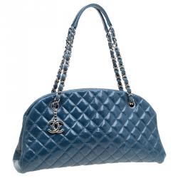Pre Owned Chanel Blue Quilted Glazed Crackled Leather Medium Just Mademoiselle Bowling Bag
