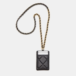 مملوكة مسبقًا Chanel Black Quilted Leather CC Card Holder Chain