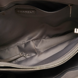 Pre Owned Chanel Grey Quilted Caviar Leather GST Shopper Tote