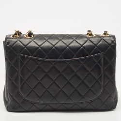 Pre Owned Chanel Black Quilted Lambskin Leather Jumbo Classic Single Flap Bag