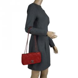 Pre Owned Chanel Red Diamond Stitch Leather Mini Flap Bag