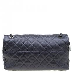 Pre Owned حقيبة شانيل قلاب ايزي كبيرة جلد كافيار مبطنة رصاصية داكنة ميتالك