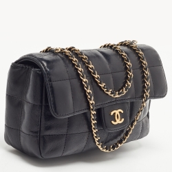 Pre Owned Chanel Black Bar Quilted Leather Mini CC Flap Bag
