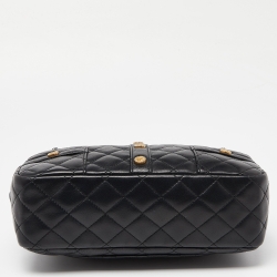 مملوكة مسبقًا حقيبة شانيل جاكيت جلد مبطن سوداء