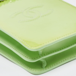 Pre Owned Chanel Green Patent Leather CC Phone Holder Crossbody Bag