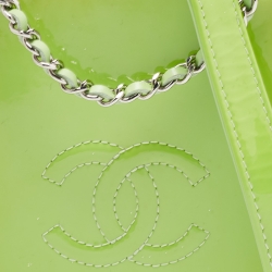 Pre Owned Chanel Green Patent Leather CC Phone Holder Crossbody Bag