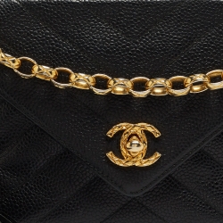 Pre Owned Chanel Black Chevron Caviar Leather CC Tassel Camera Bag