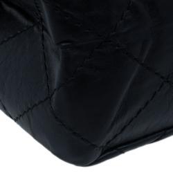 مملوكة مسبقًا حقيبة شانيل جلد بقر مبطنة أسود روسيه 2.55 كبيرة قلاب