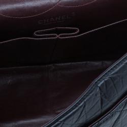 مملوكة مسبقًا حقيبة شانيل جلد بقر مبطنة أسود روسيه 2.55 كبيرة قلاب