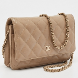 Pre Owned Chanel Beige Quilted Caviar Leather WOC Clutch Bag