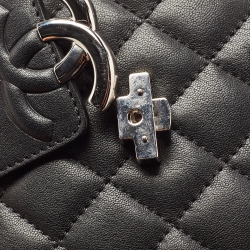 Pre Owned Chanel Black Quilted Leather Mini CC Box Camera Bag