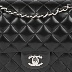Pre Owned Chanel Black Caviar Leather Small Classic Flap Bag