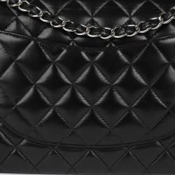 Pre Owned Chanel Black Caviar Leather Small Classic Flap Bag