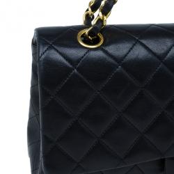 Pre Owned Chanel Black Lambskin Medium Double Flap Shoulder Bag