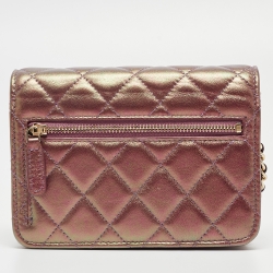 مملوكة مسبقًا Chanel Iridescent Pink Quilted Leather CC Wallet On Chain