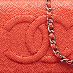 مملوكة مسبقًا Chanel Coral Red Caviar Leather CC WOC Bag