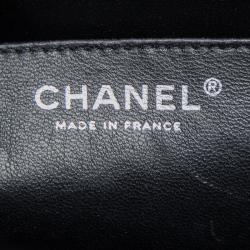 مملوكة مسبقًا Chanel Black Quilted Caviar Leather Jumbo Classic Single Flap Bag