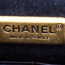 مملوكة مسبقًا حقيبة شانيل قلاب 226 كلاسيك 2.55 ريإيشو جلد ثعبان ذهبية/ سوداء ميتالك