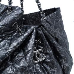 Pre Owned Chanel Metallic Grey Leather Large Hobo