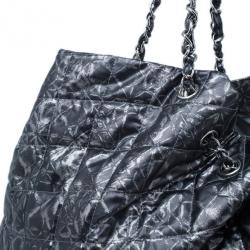 Pre Owned Chanel Metallic Grey Leather Large Hobo