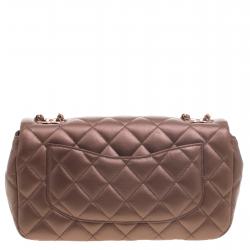 مملوكة مسبقًا Chanel Bronze Quilted Leather Medium Classic Single Flap Bag
