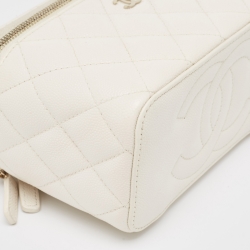 Pre Owned Chanel White Quilted Caviar Leather Small CC Vanity Case Bag