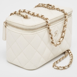 Pre Owned Chanel White Quilted Caviar Leather Small CC Vanity Case Bag