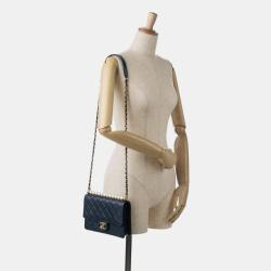 Pre Owned Chanel Navy Blue Medium Chic Pearls Flap Bag