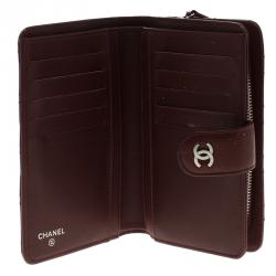 Pre Owned Chanel Burgundy Quilted Leather CC Compact Wallet