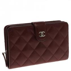 Pre Owned Chanel Burgundy Quilted Leather CC Compact Wallet