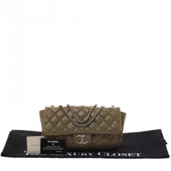 مملوكة مسبقًا Chanel Beige Quilted Leather Medium Classic Single Flap Bag with Dust Cover
