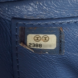 Pre Owned Chanel Navy Blue/Black Caviar Leather Medium CC Filigree Flap Bag