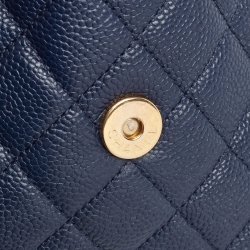 Pre Owned Chanel Navy Blue/Black Caviar Leather Medium CC Filigree Flap Bag